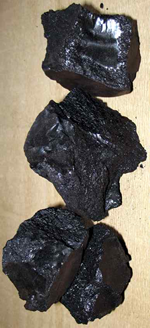 Гильсонит, албанский асфальтит, синтетический асфальтит
